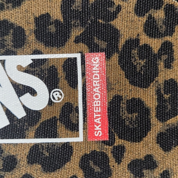 New Vans "Cher Strauberry" Black Leopard size 8m=9.5wm - Picture 9 of 9